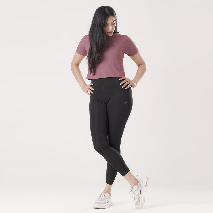 Tf-Exclusive Dull Maroon Short Body Ribbed Top